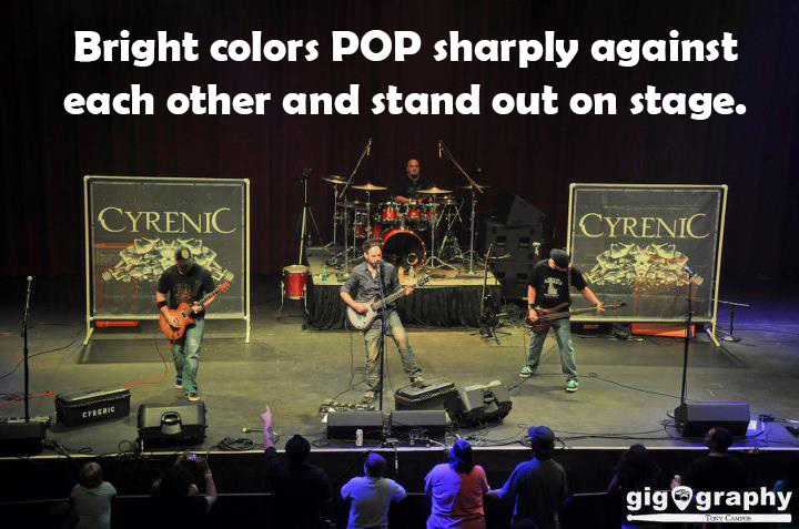 bright colors pop on stage backdrops (2)
